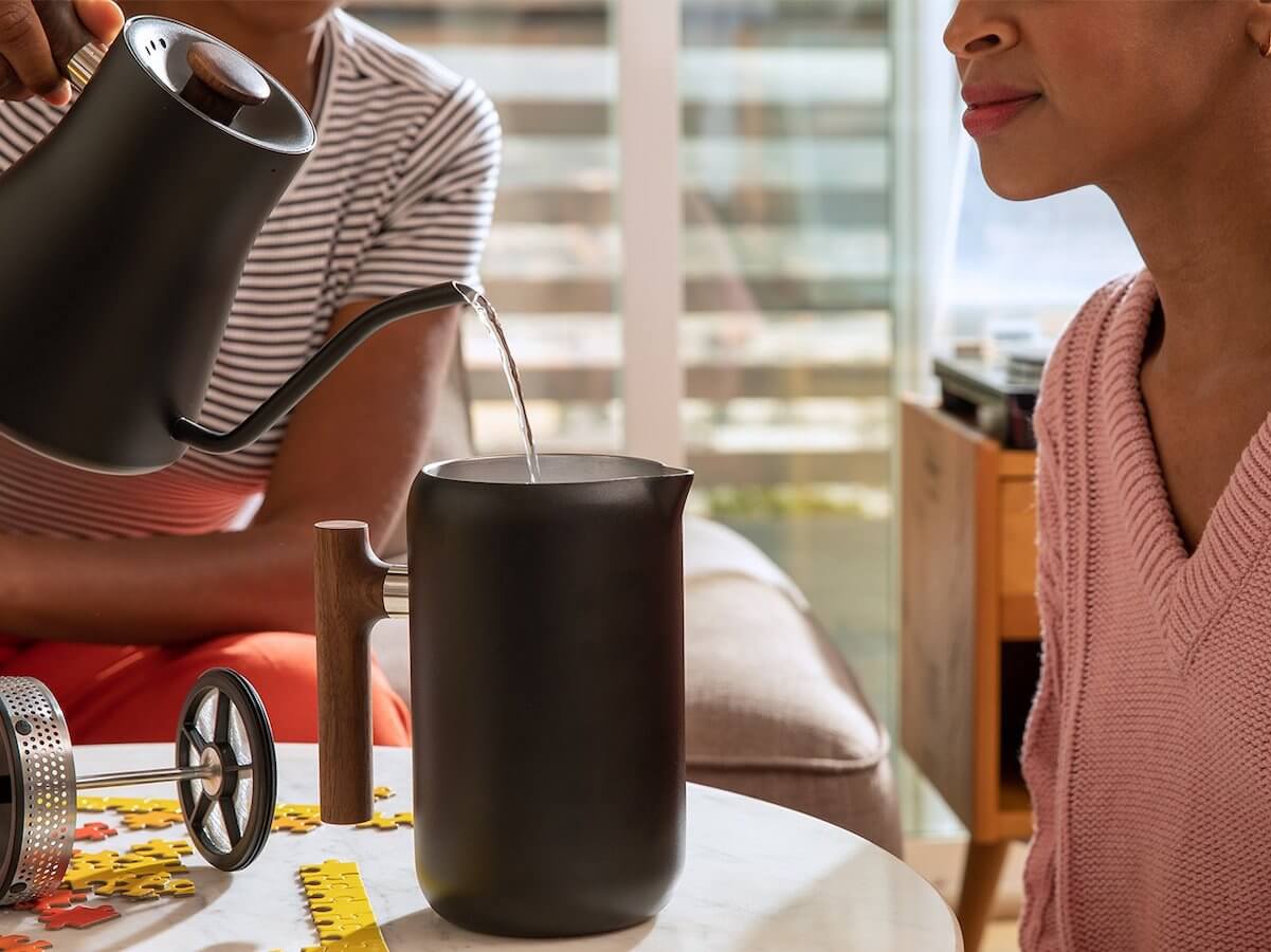 Fellow | Clara French Press - Matte Black w. Walnut - Image 2
