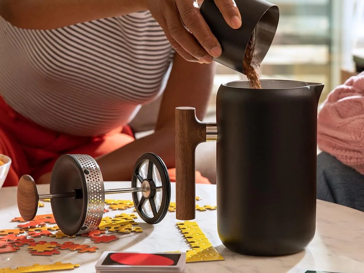 Fellow | Clara French Press - Matte Black w. Walnut - Image 4