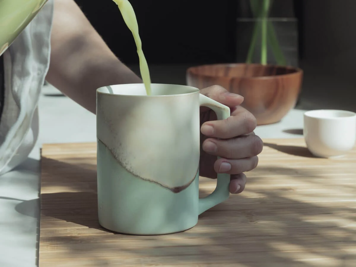 OHOM | Ui Artist Collection Self-Heating Mug (Open Box) - Image 3